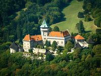 Smolenice_Castle_1.jpg